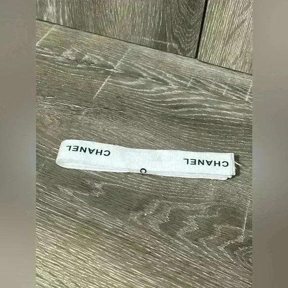 Chanel Unused Gift Wrapping Ribbon - Picture 2 of 2